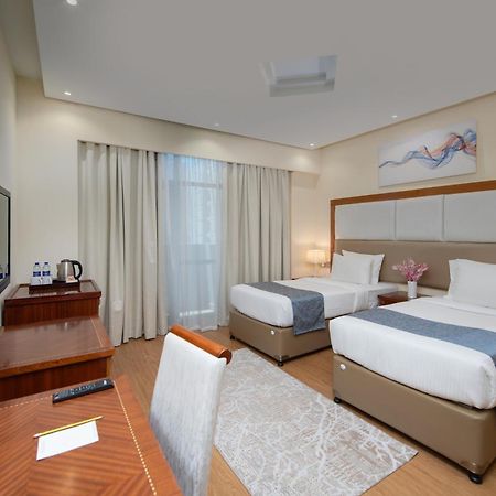 Vendome Plaza Hotel دبي المظهر الخارجي الصورة
