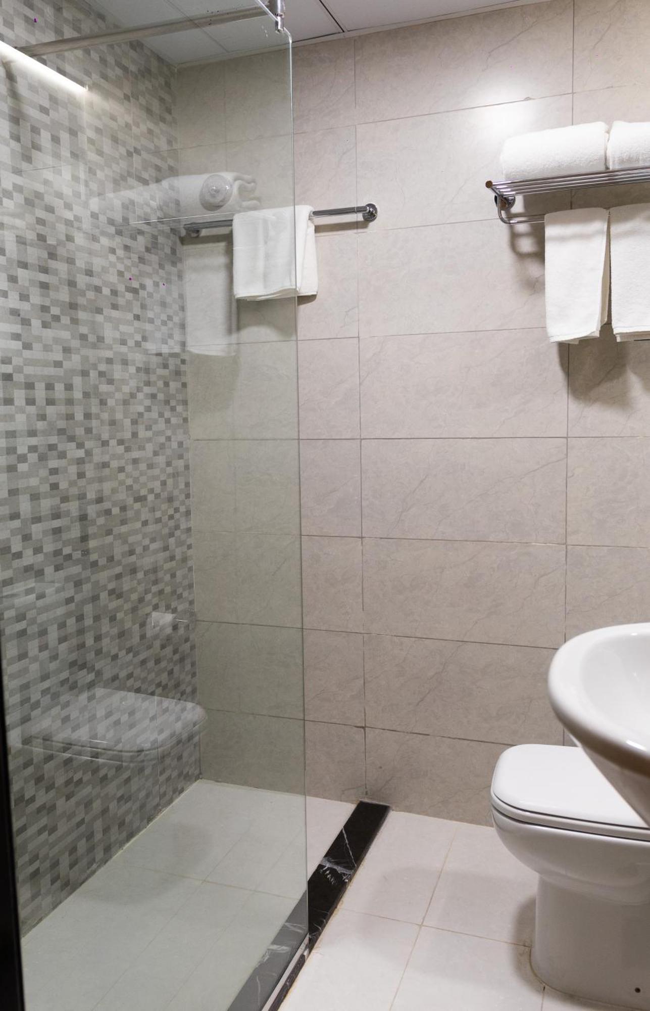Vendome Plaza Hotel دبي المظهر الخارجي الصورة